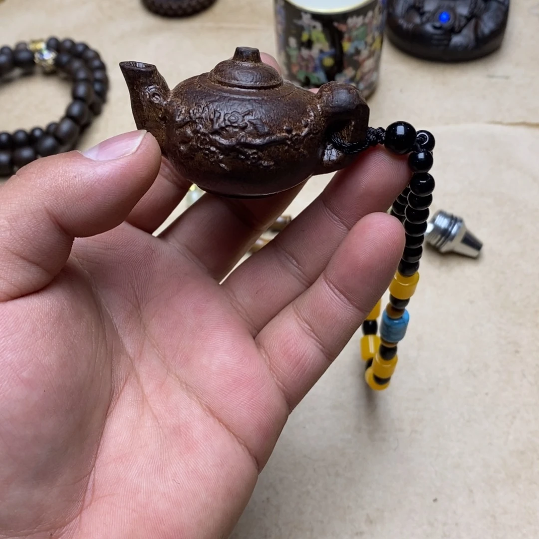 滴血莲花菩提吊坠