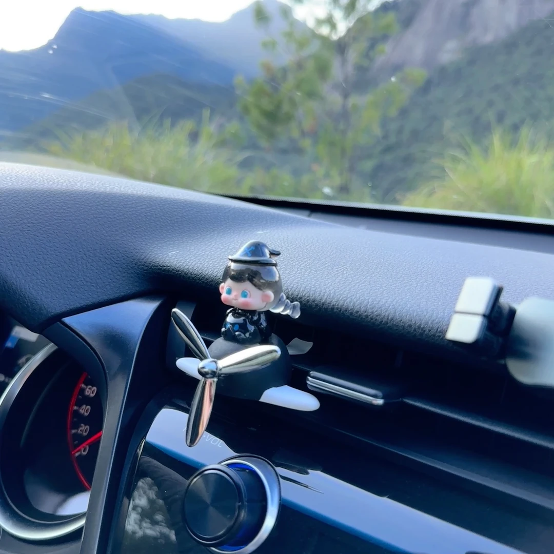 正版萌粒空调出风口装饰小飞机汽车空调出风口摆件可爱挂件