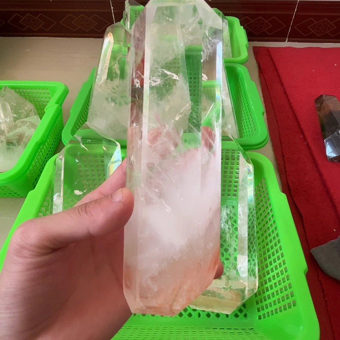 未镶嵌水晶大型摆件（非配饰）