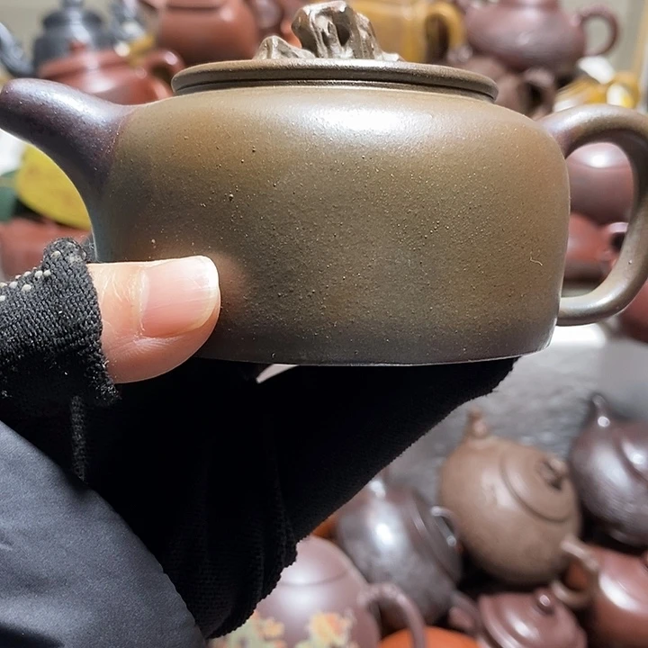 紫砂茶壶嘴裂微瑕