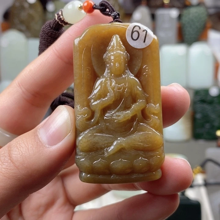 和田玉（糖玉）未镶嵌颈饰