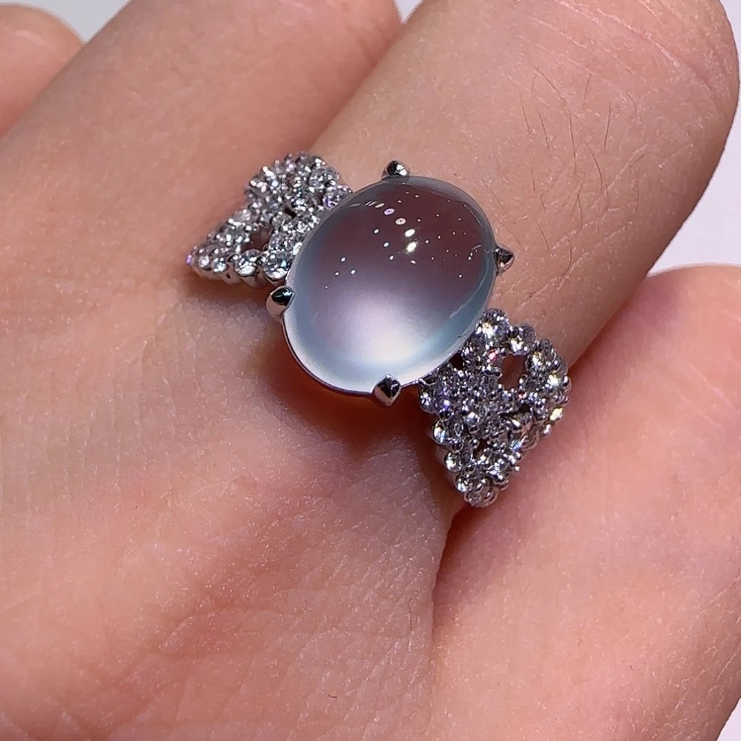 翡翠戒指18K金镶嵌设计款