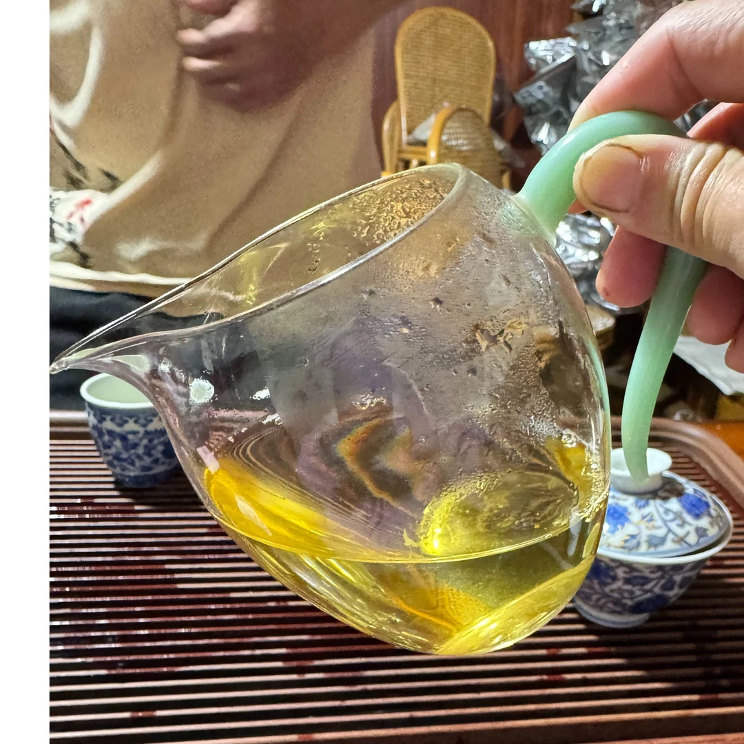 蟒蛇箐头春古树2025年（散茶100克品鉴装）