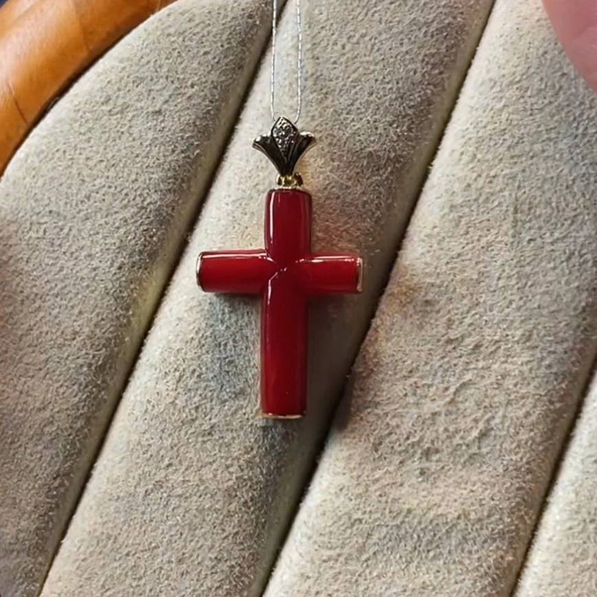 天然宝石红珊瑚吊坠