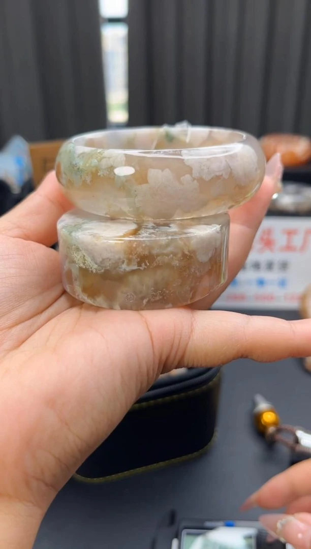 非金属布艺手镯 赠送镯心（圈口58