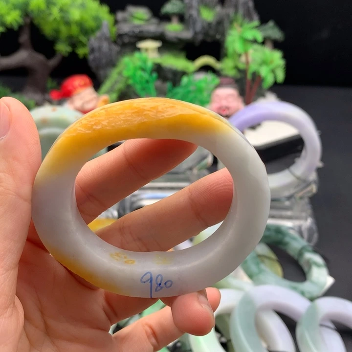 定制翡翠翡翠手镯未镶嵌