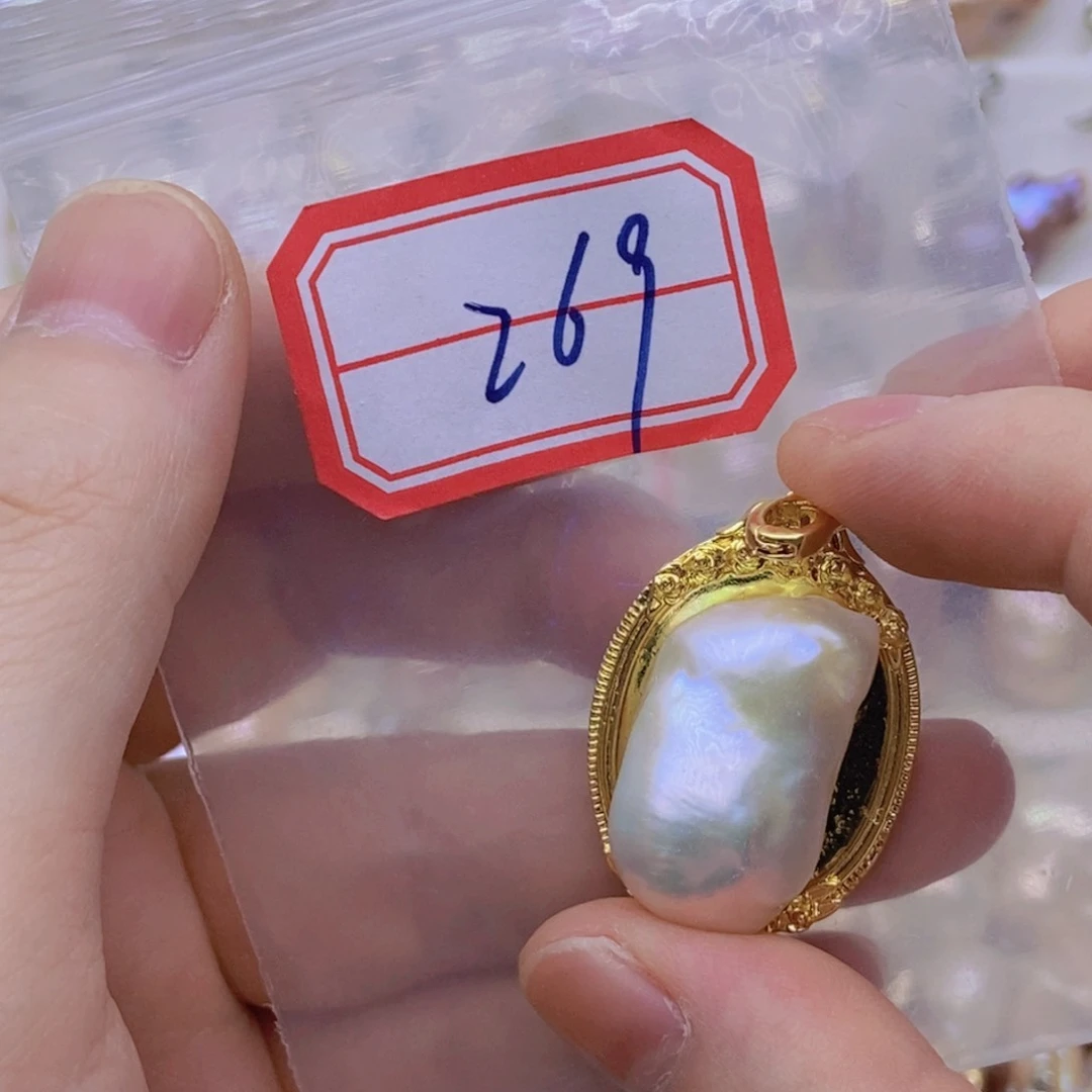 淡水珍珠银S925镶嵌吊坠(赠链)