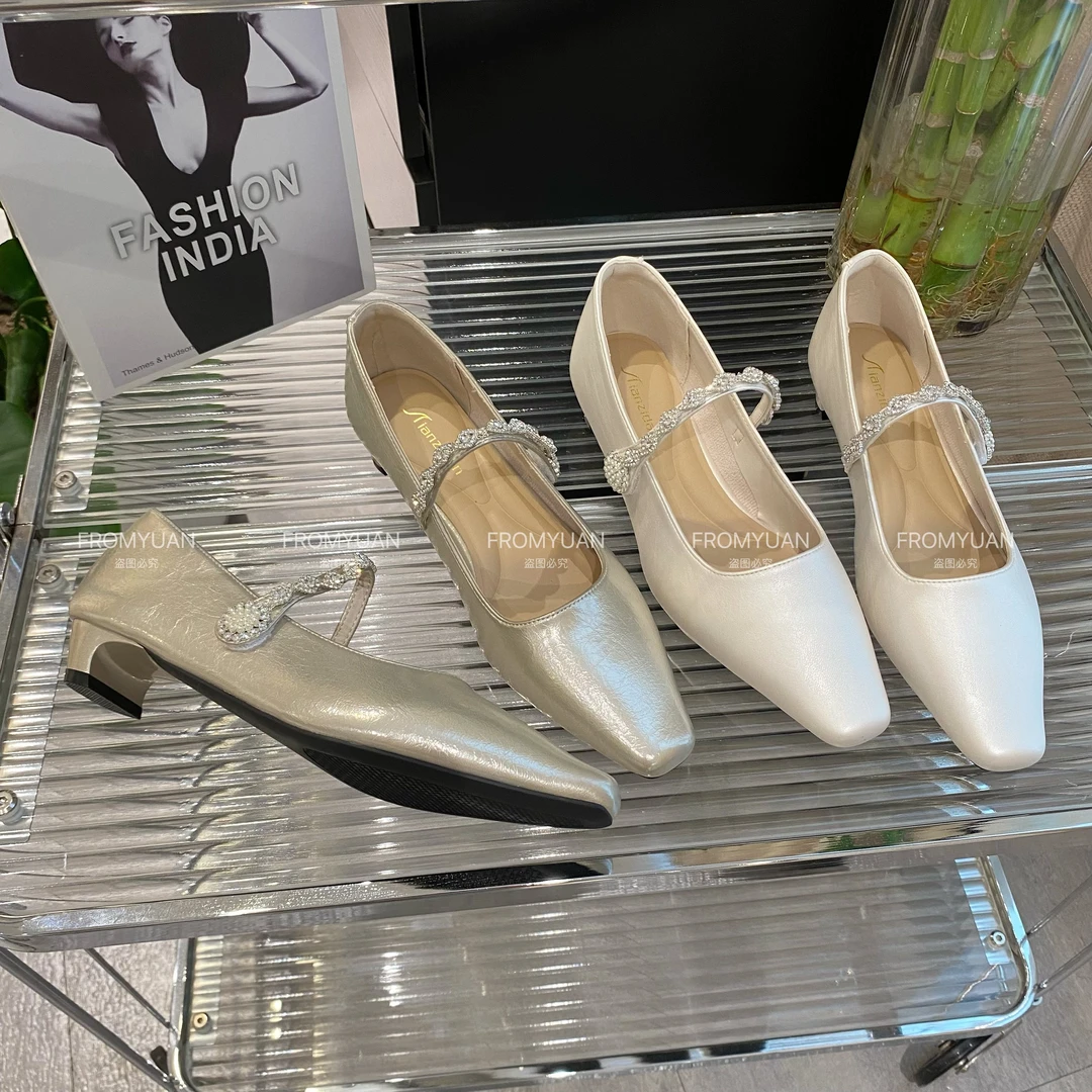 T9905玛丽珍鞋吸汗休闲风浅口坡跟单鞋女鞋气质跟鞋时尚方头温柔