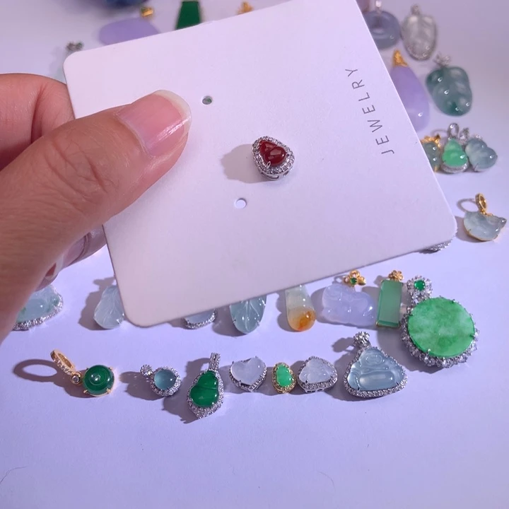 翡翠未镶嵌颈饰1111111