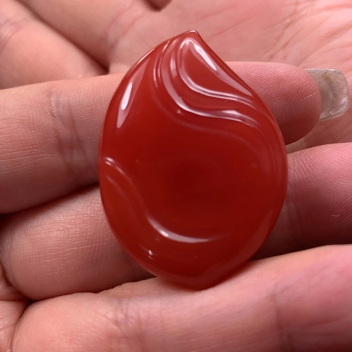 未镶嵌吊坠南红玛瑙