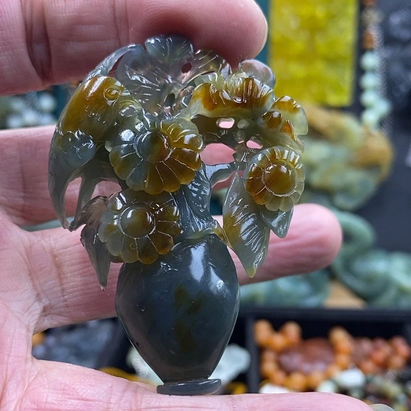 【闪购商品】未镶嵌蛇纹石玉吊坠