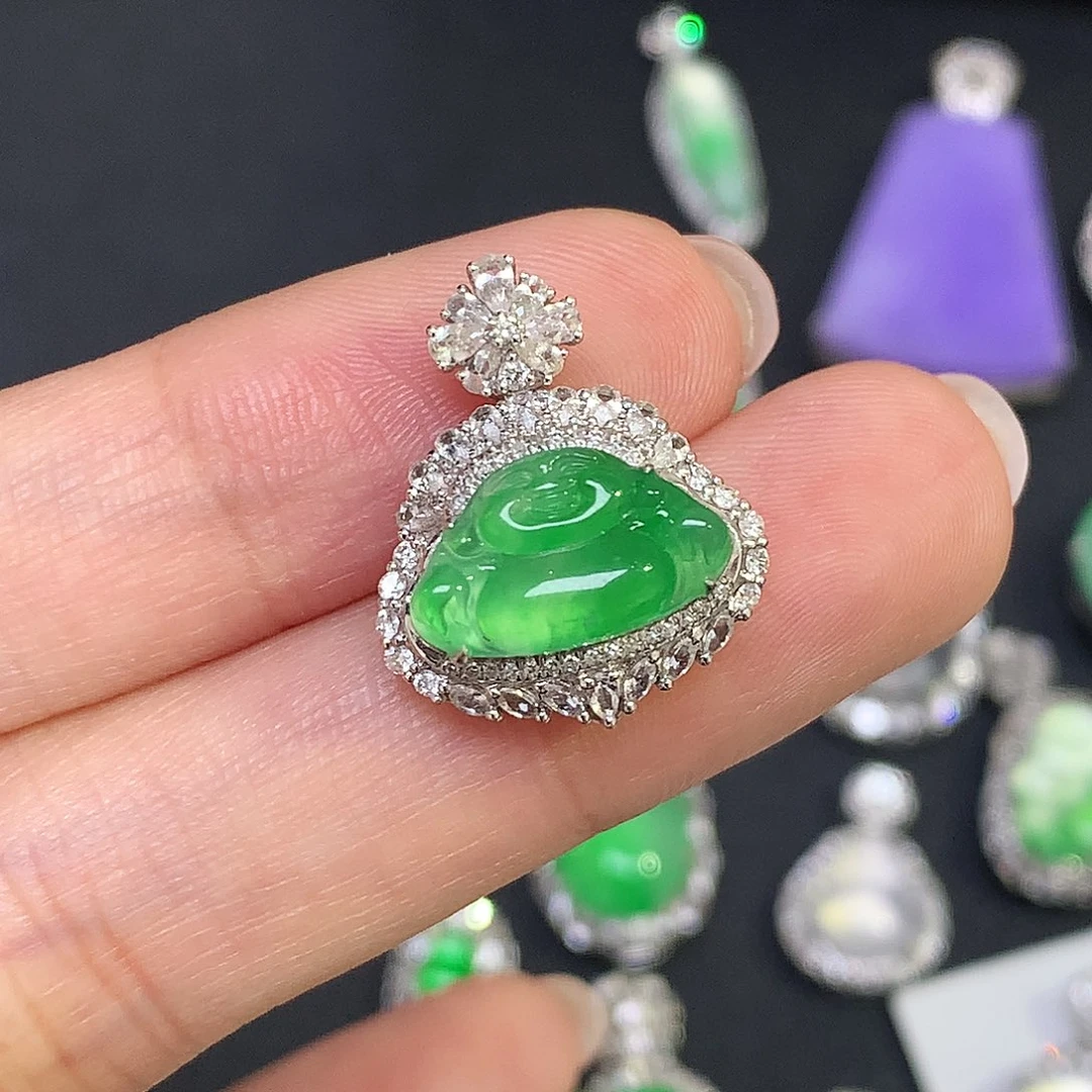 翡翠18K金镶嵌吊坠(赠链)佛公