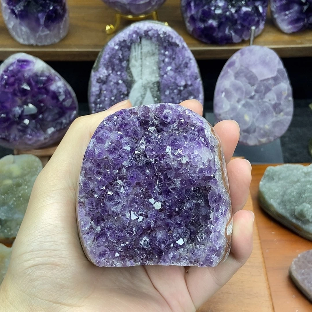 紫晶大型摆件（非配饰）未镶嵌