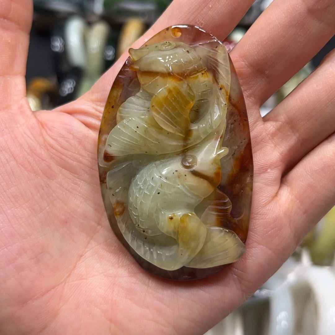 未镶嵌蛇纹石玉颈饰