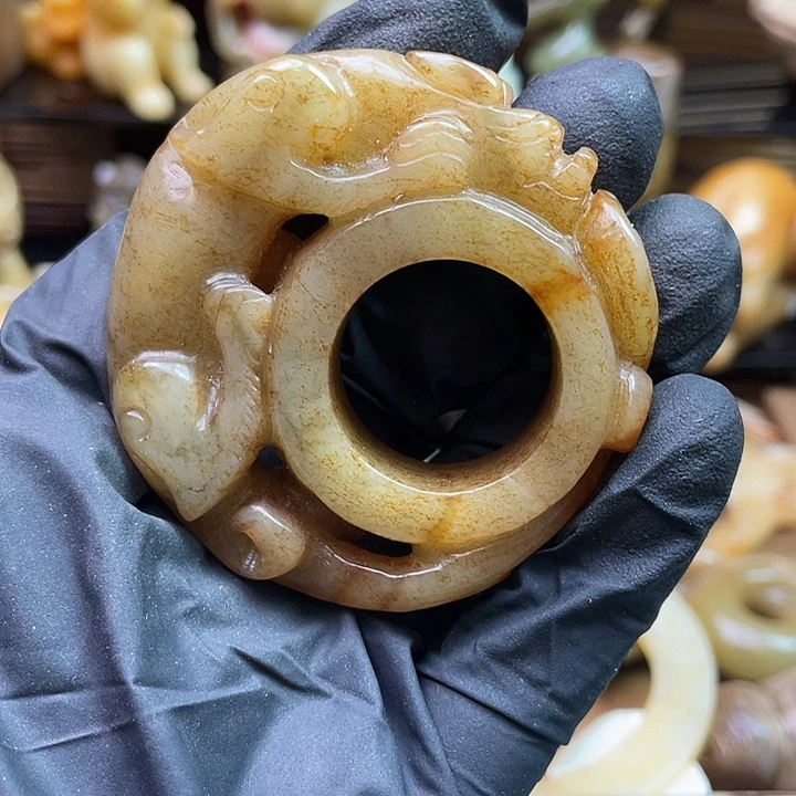 和田玉（糖玉）未镶嵌挂件