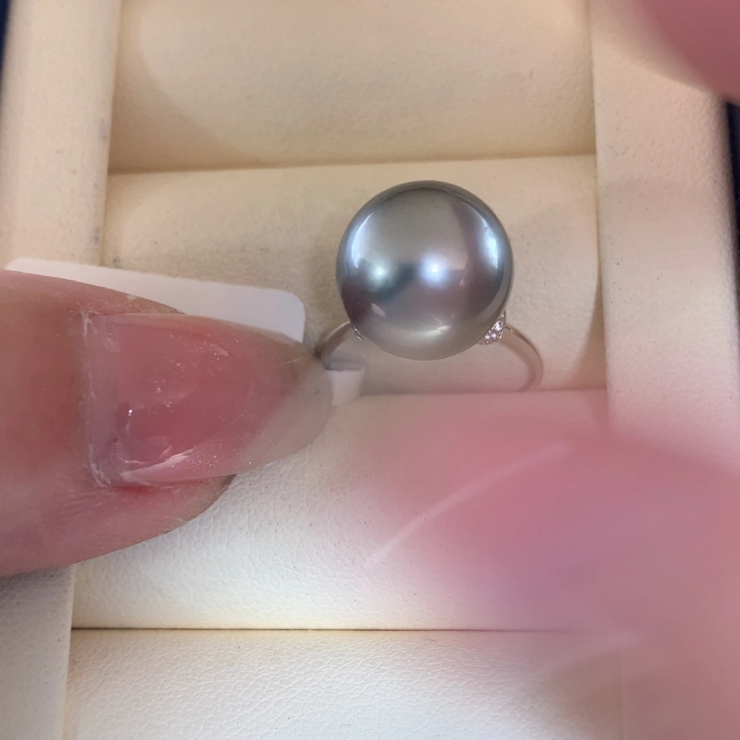 18K金镶嵌海水珍珠戒指