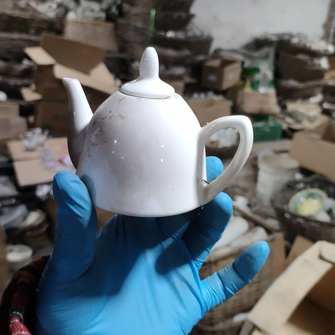 摆件陶瓷盘子碗啥都有