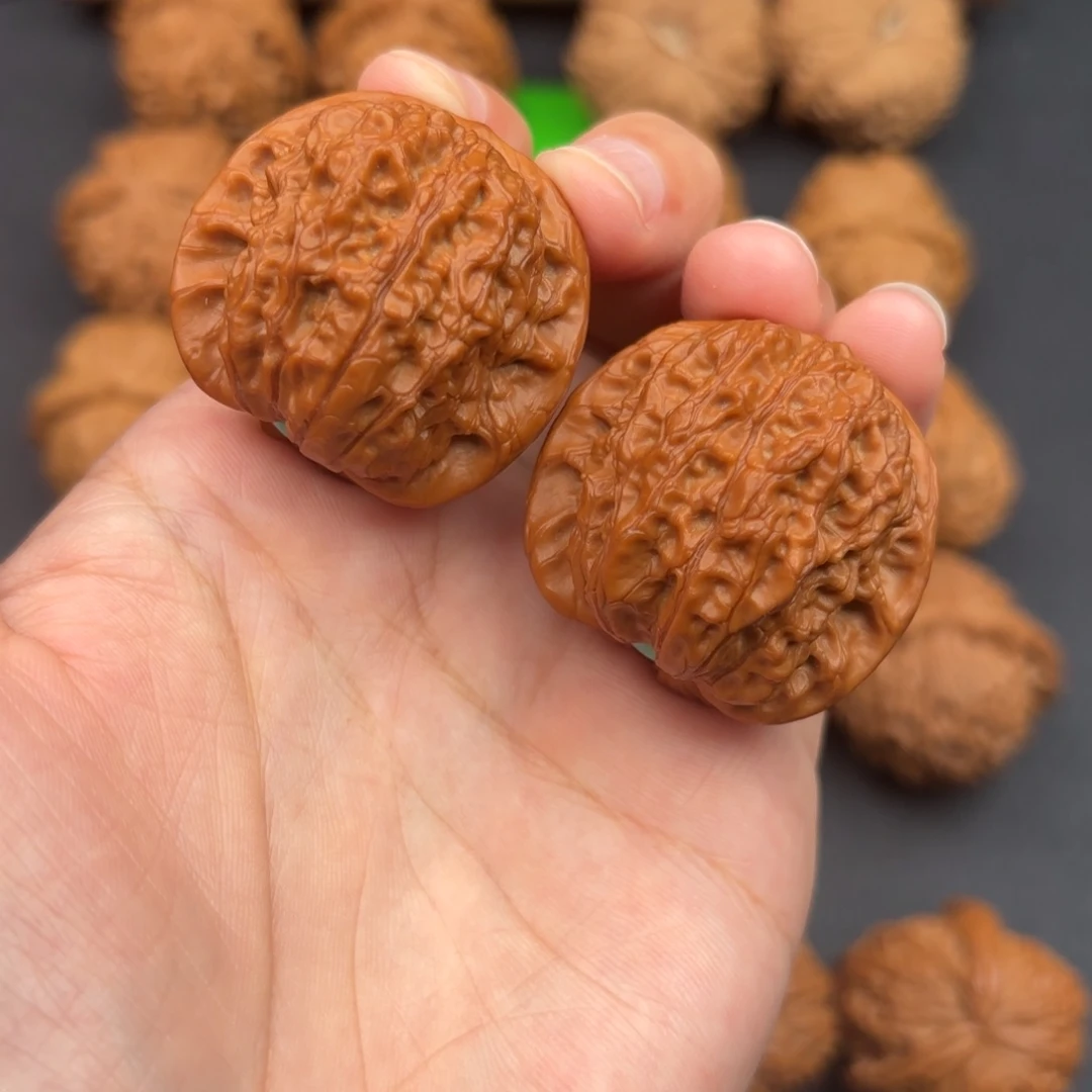 文玩核桃把件血麒麟37