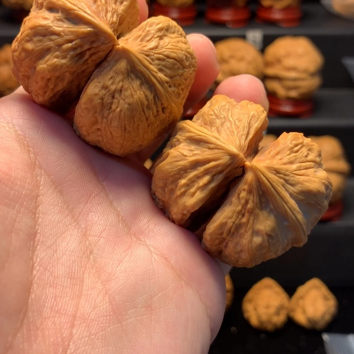 把件文玩核桃46连体