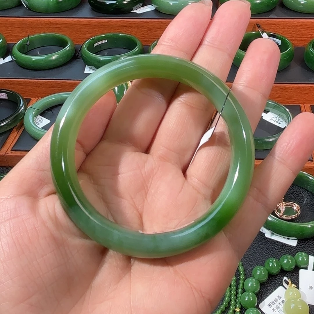 和田玉（碧玉）未镶嵌手镯冰底猫眼