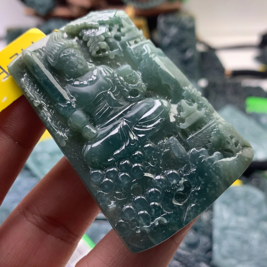 颈饰未镶嵌翡翠不动