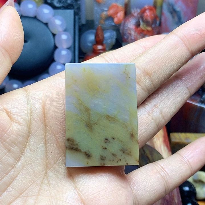 未镶嵌吊坠(不含链)硅化玉