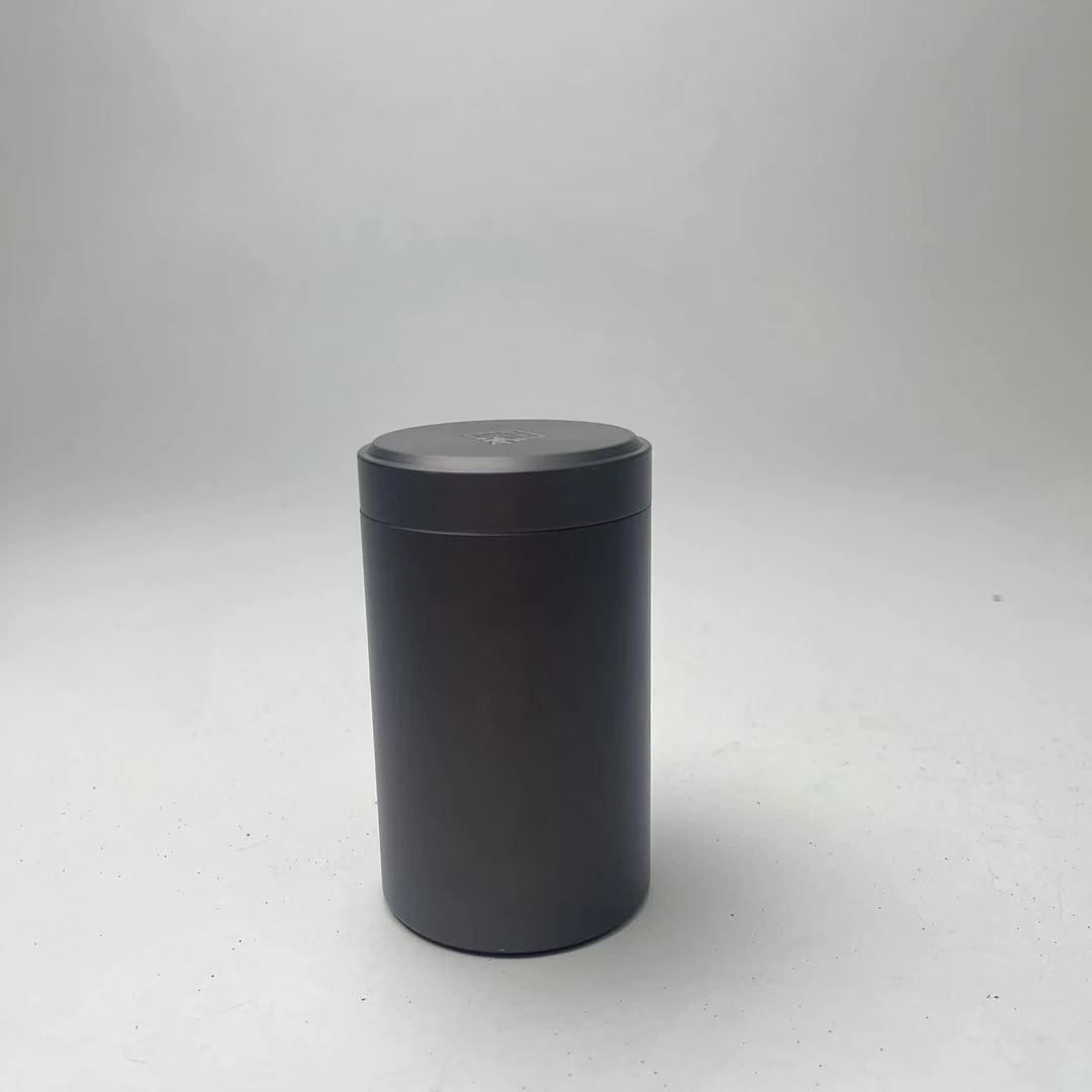 2004年401批 孔 雀 之 乡普洱茶 生茶