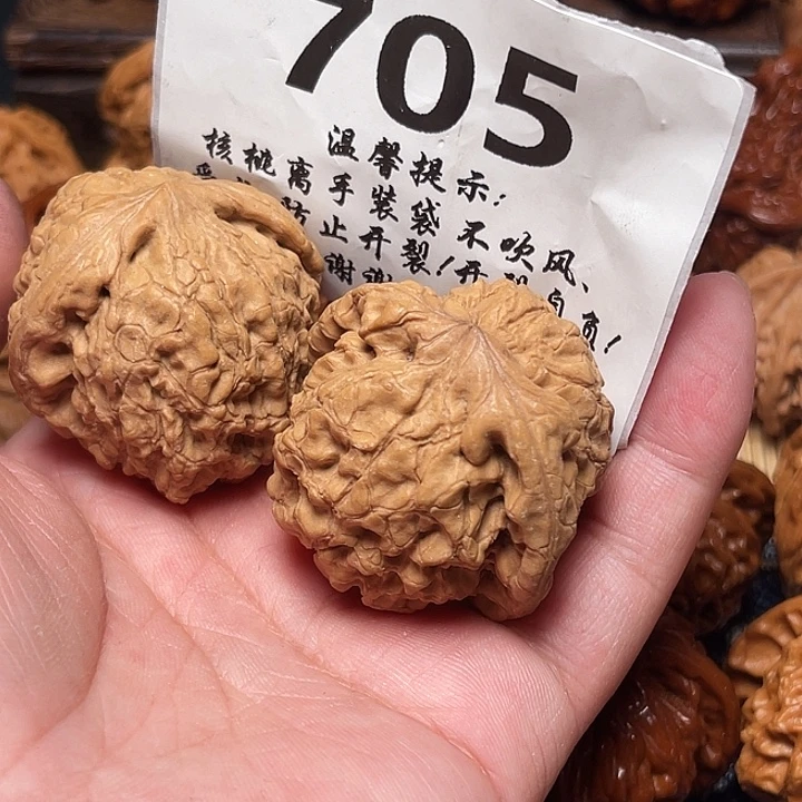 把件桃核福利。   705