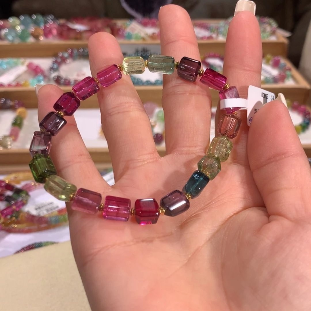 碧玺多样性发货一件未镶嵌