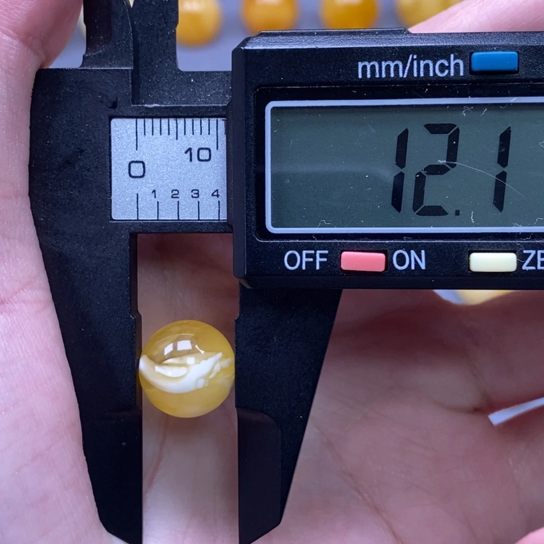 裸石琥珀未镶嵌纯天然