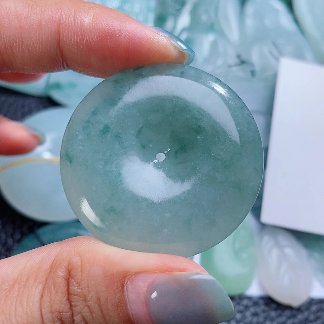 定制翡翠未镶嵌毛货付款后确认抛光