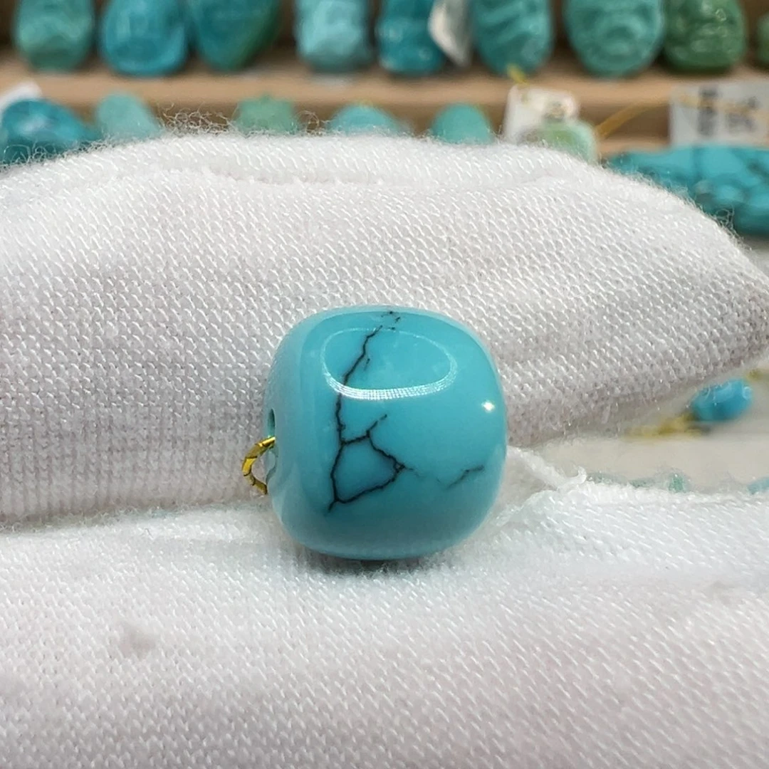 绿松石未镶嵌配饰直径10.4