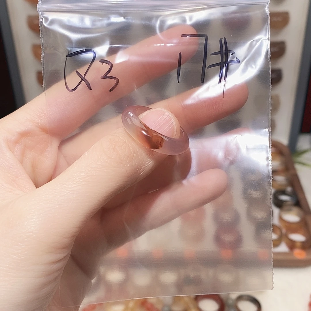 玛瑙/玉髓未镶嵌戒指港17码微瑕不退换