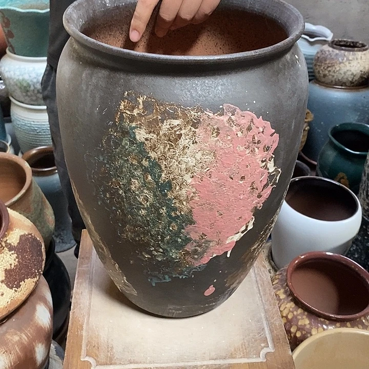 紫砂花盆口26高度41油画………