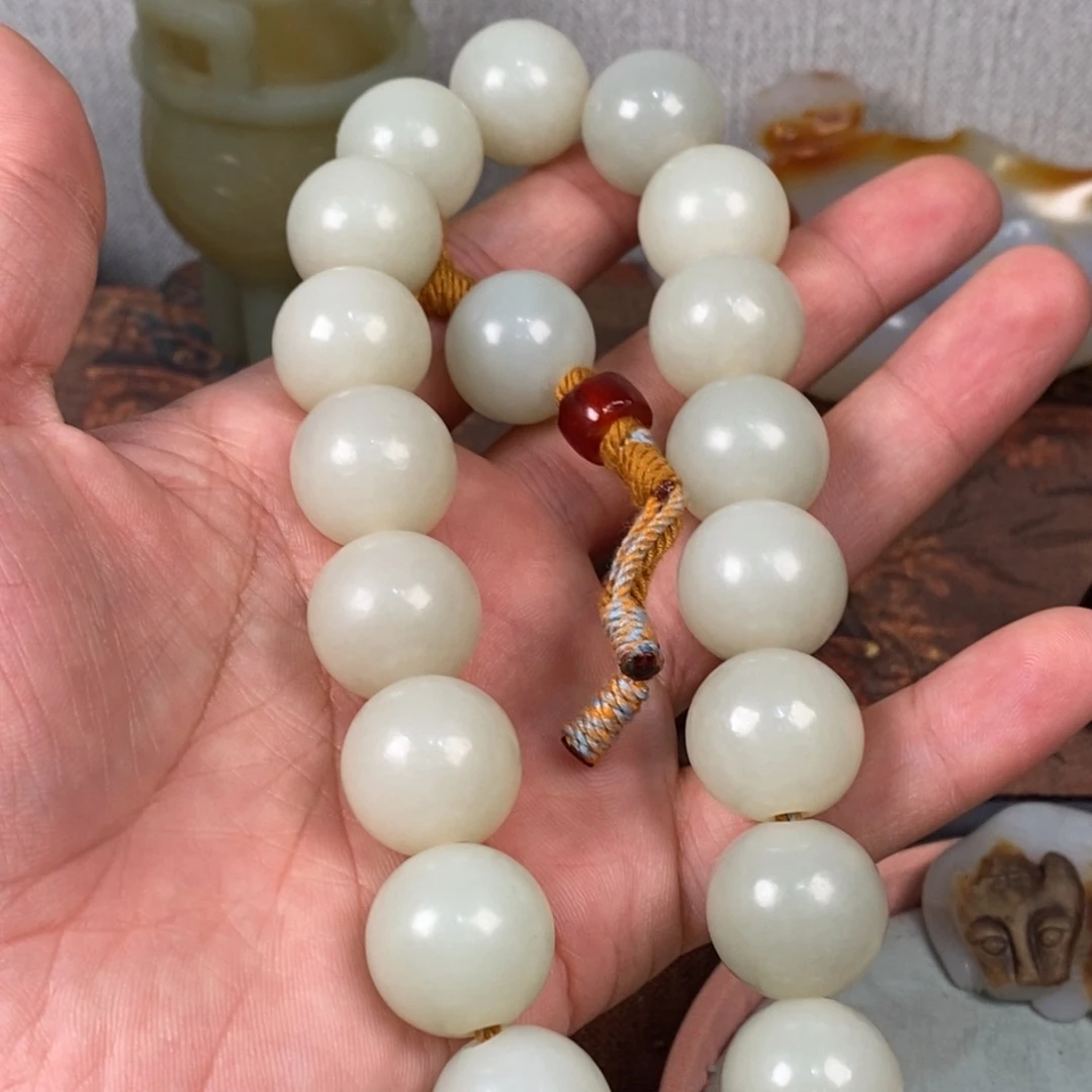 独***客非常精美的脖挂件