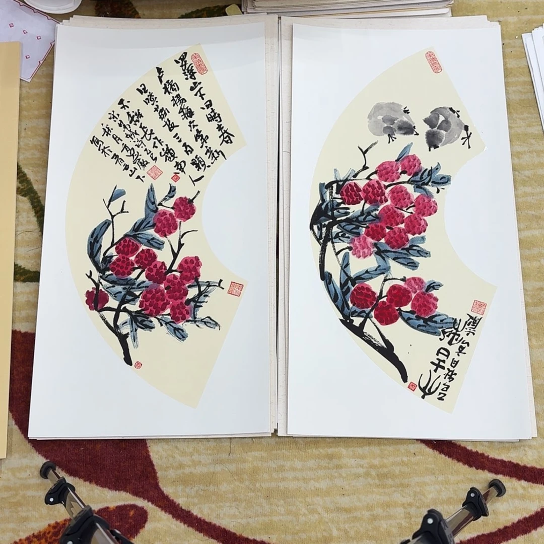 小***羊国画两张卡纸扇面手绘作品