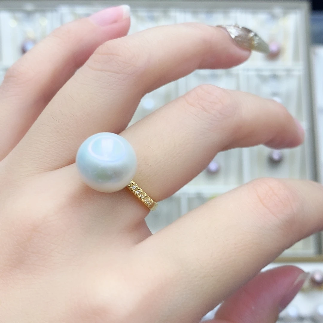 淡水珍珠项链合金