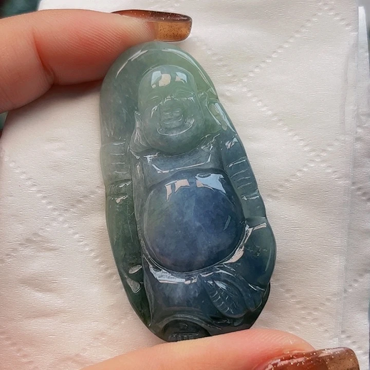 翡翠未镶嵌颈饰挂件