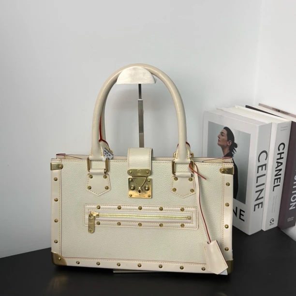 95新 LouisVuitton/路易威登 白金苏哈利单肩包sw