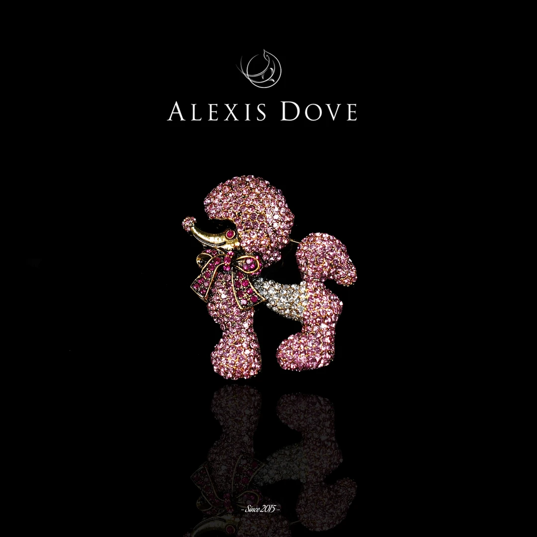 铜合金合成锆石胸针 【贵妇乐园】复古重工粉色贵妇犬胸针