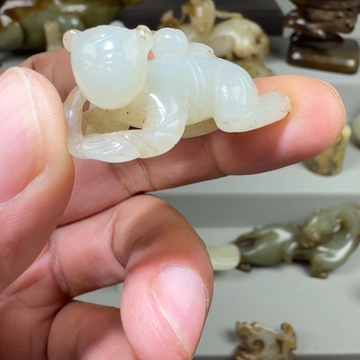 和田玉（糖玉）未镶嵌挂件