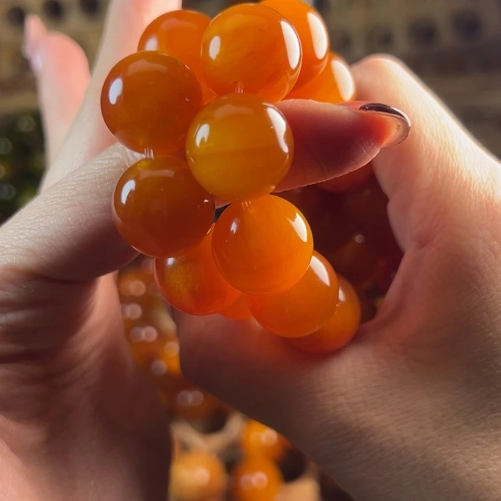 虎***生手串/手链松木（琥珀木）