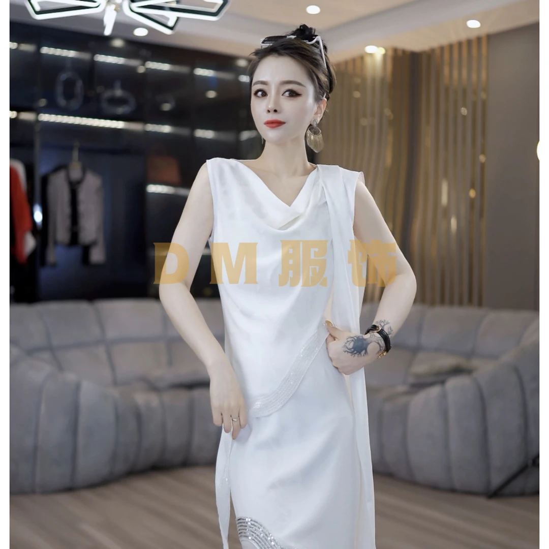 【D.M】订制款气质时尚斜边烫钻上衣2961