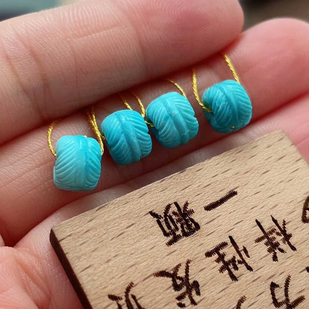 绿松石颈饰未镶嵌