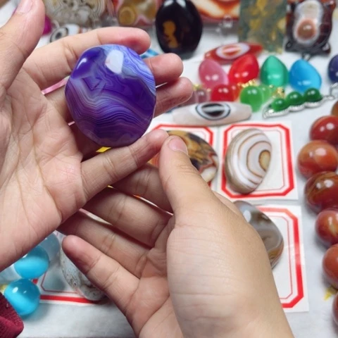 玛瑙/玉髓耳钉合金