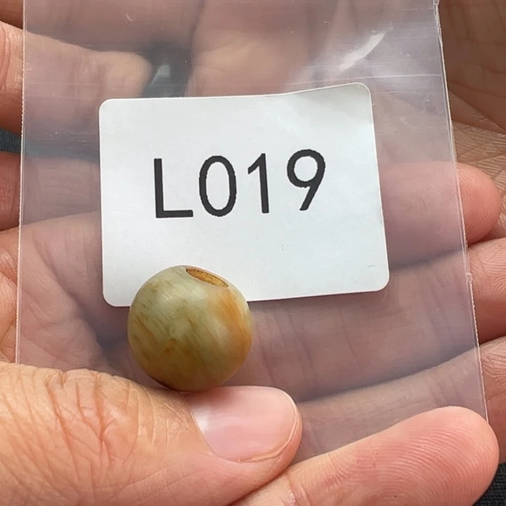 和田玉（糖玉）珠宝半成品未镶嵌