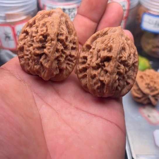 把件文玩核桃虎头38