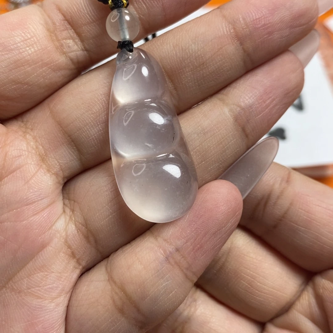 石英质玉佛未镶嵌