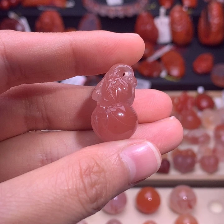 南红玛瑙未镶嵌珠宝半成品葫芦