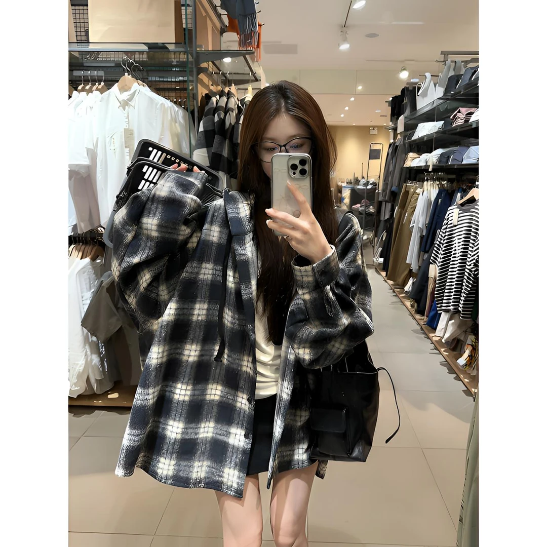 春秋季复古连帽衬衫外套女格子学生宽松港味小众磨毛上衣设计感